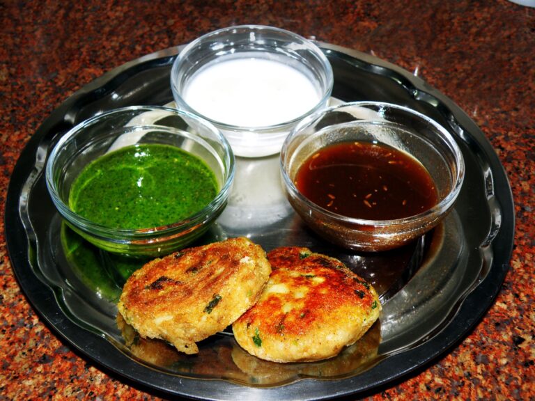 Aloo Tikki Recipe | Street Style Crispy Patties